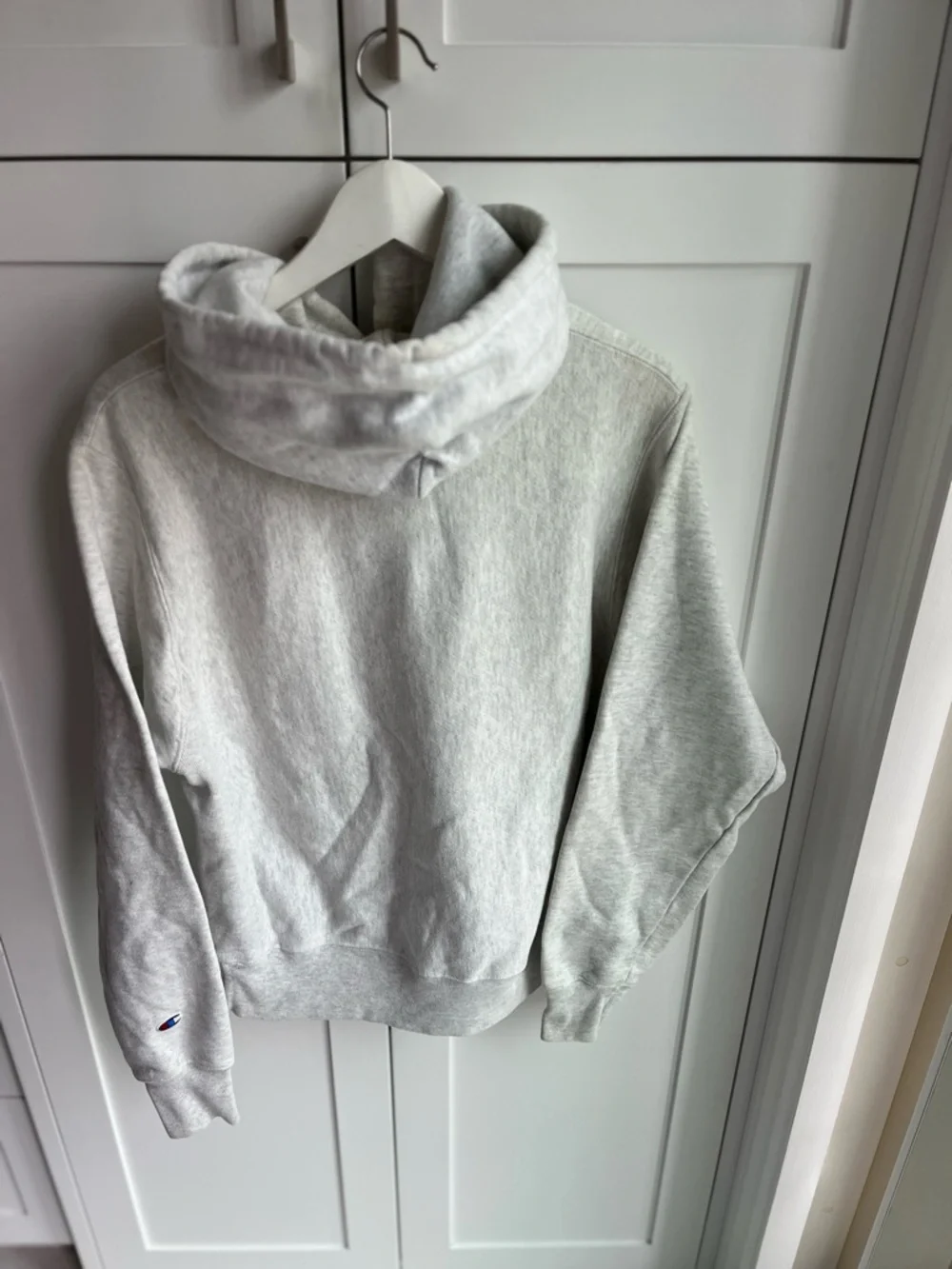MOMA Grey Hoodie - Picture 3 of 4